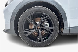 harmaa CUPRA Tavascan 2025 kuva 9.