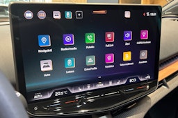 harmaa CUPRA Tavascan 2025 kuva 15.