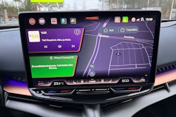 harmaa CUPRA Tavascan 2025 kuva 18.