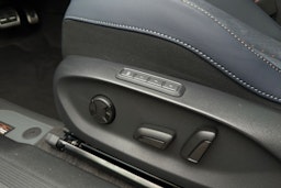 ruskea (beige) CUPRA Tavascan 2025 kuva 11.