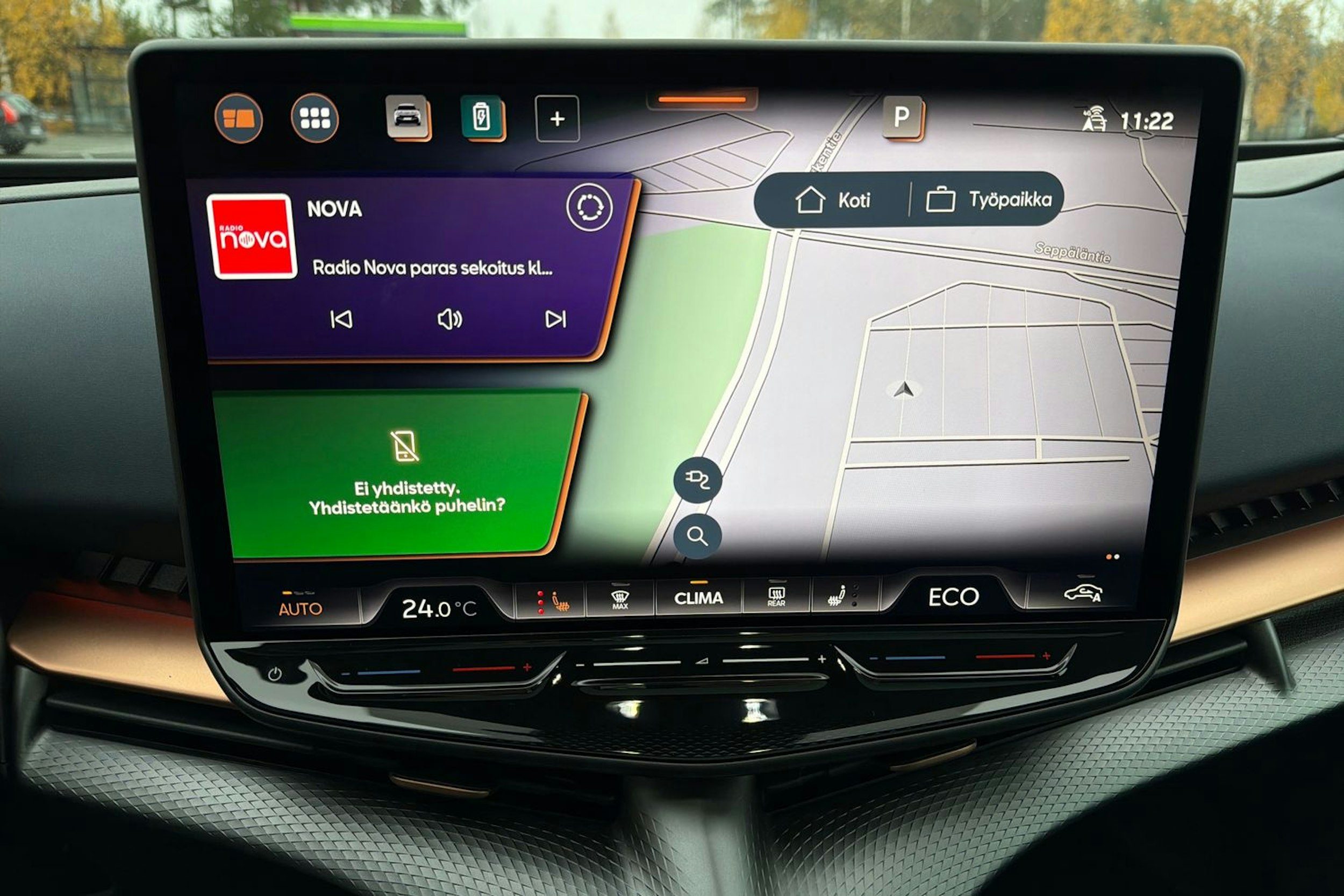 ruskea (beige) CUPRA Tavascan 2025 kuva 14.