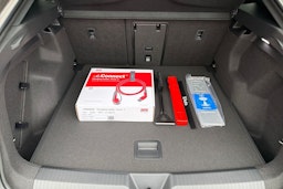 ruskea (beige) CUPRA Tavascan 2025 kuva 18.