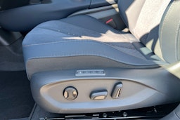 met. ruskea (beige) CUPRA Tavascan 2025 kuva 13.