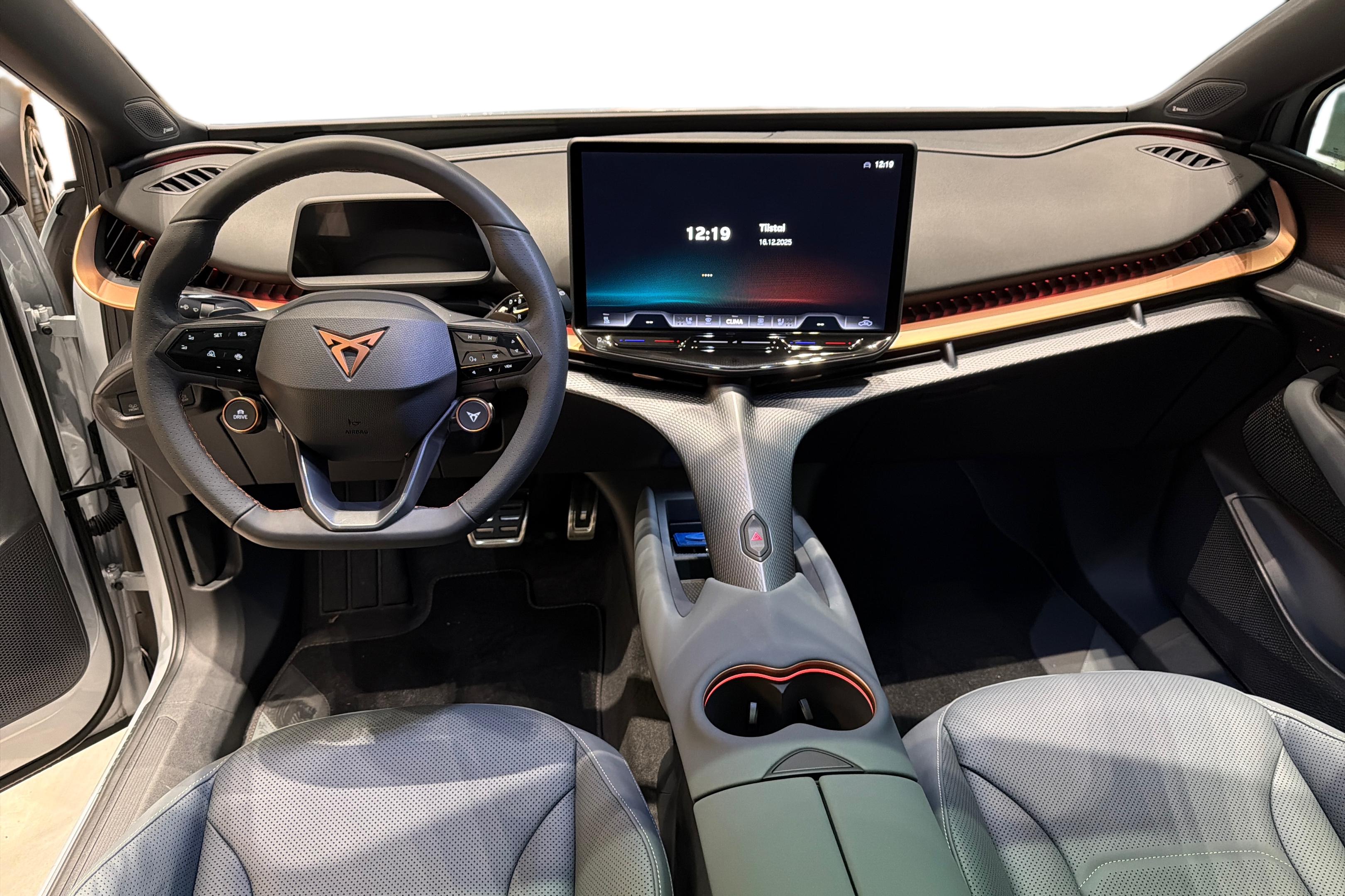 Cupra Tavascan 2025, kuva 7/17