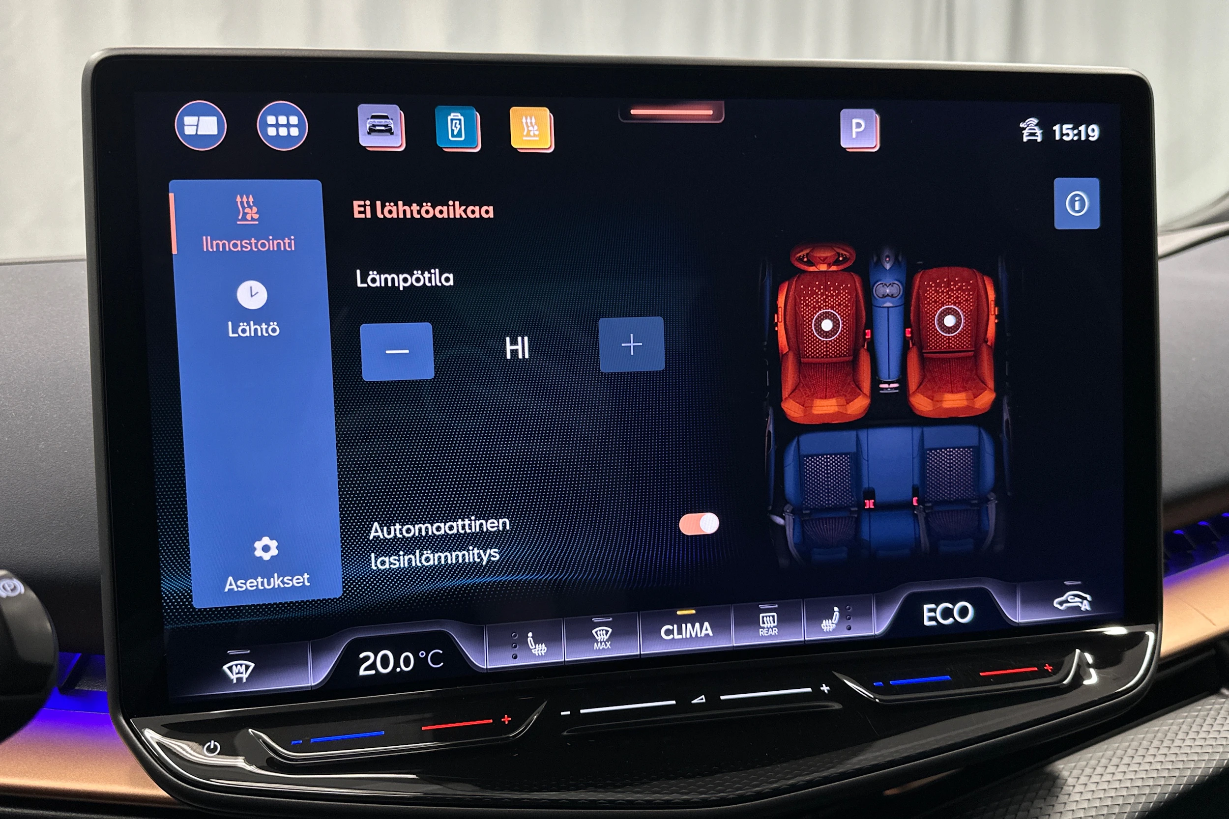 valkoinen CUPRA Tavascan 2025 kuva 33.