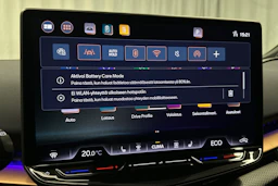 valkoinen CUPRA Tavascan 2025 kuva 35.