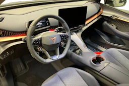 Harmaa CUPRA Tavascan 2025 kuva 6.
