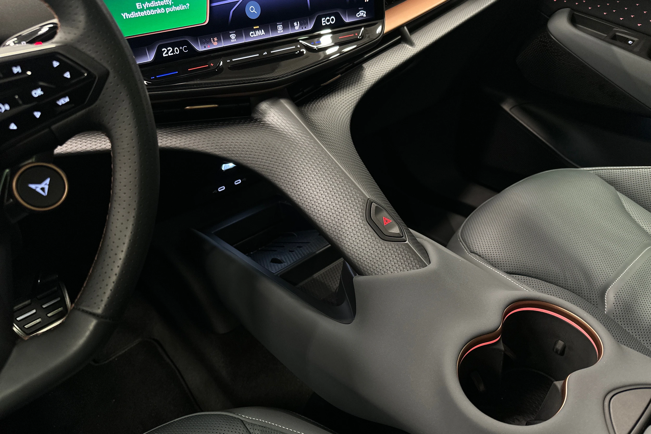 ruskea (beige) CUPRA Tavascan 2025 kuva 35.