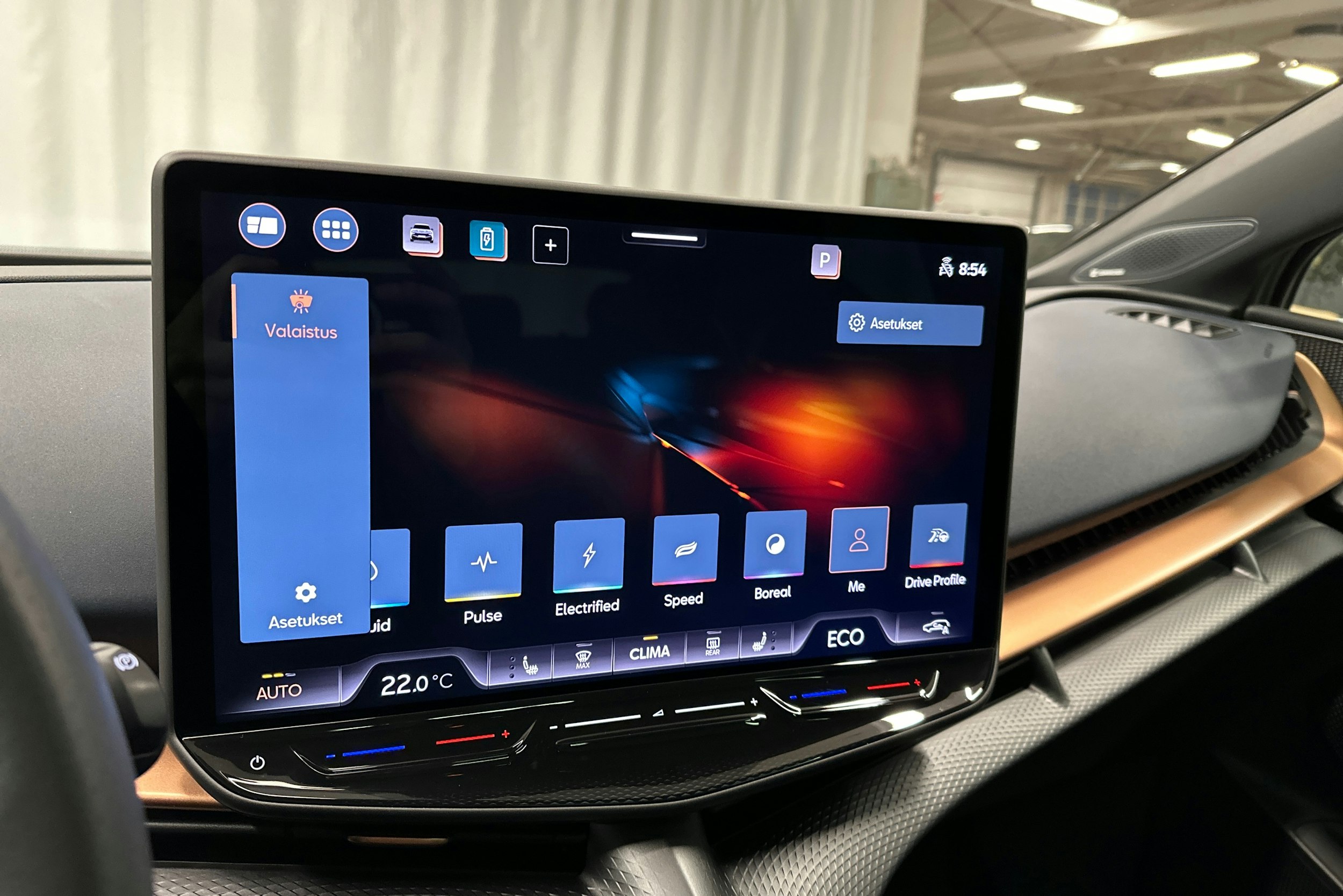 beige CUPRA Tavascan 2025 kuva 32.