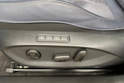 beige CUPRA Tavascan 2025 kuva 36.