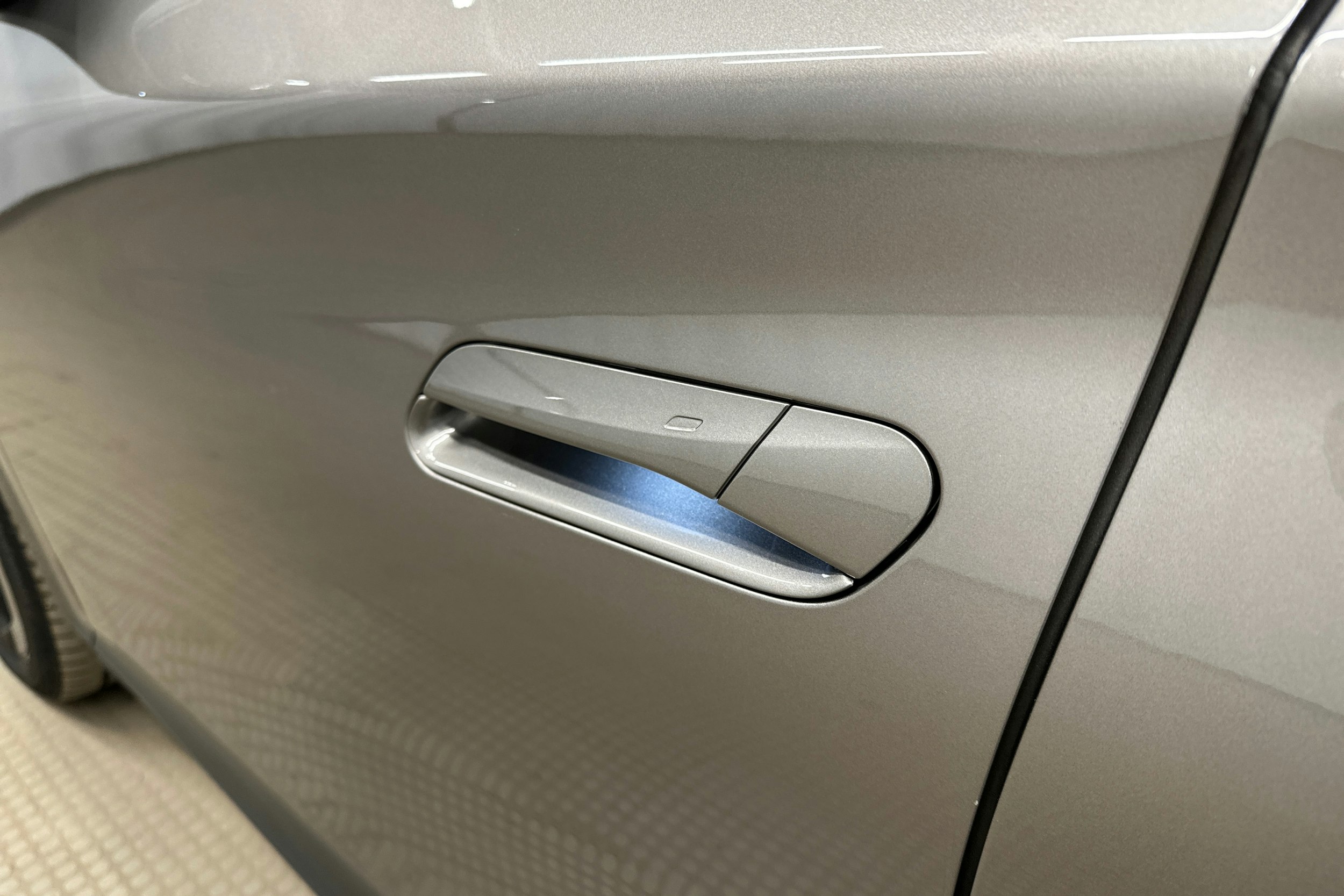 beige CUPRA Tavascan 2025 kuva 40.