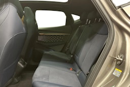 keltainen CUPRA Tavascan 2025 kuva 8.