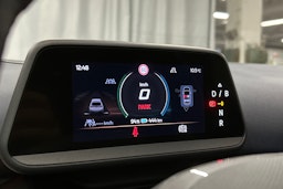 keltainen CUPRA Tavascan 2025 kuva 22.