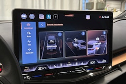 keltainen CUPRA Tavascan 2025 kuva 26.