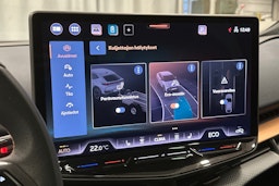 keltainen CUPRA Tavascan 2025 kuva 29.