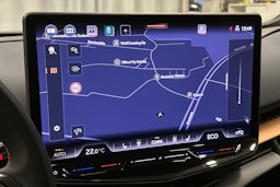 keltainen CUPRA Tavascan 2025 kuva 31.