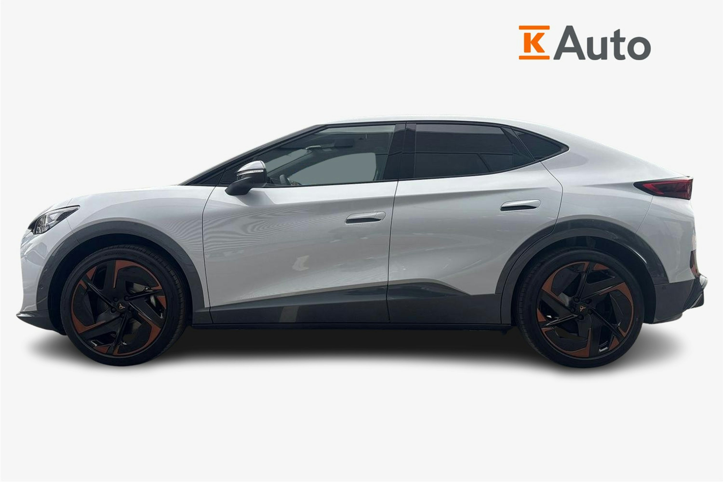 met. harmaa CUPRA Tavascan 2025 kuva 5.