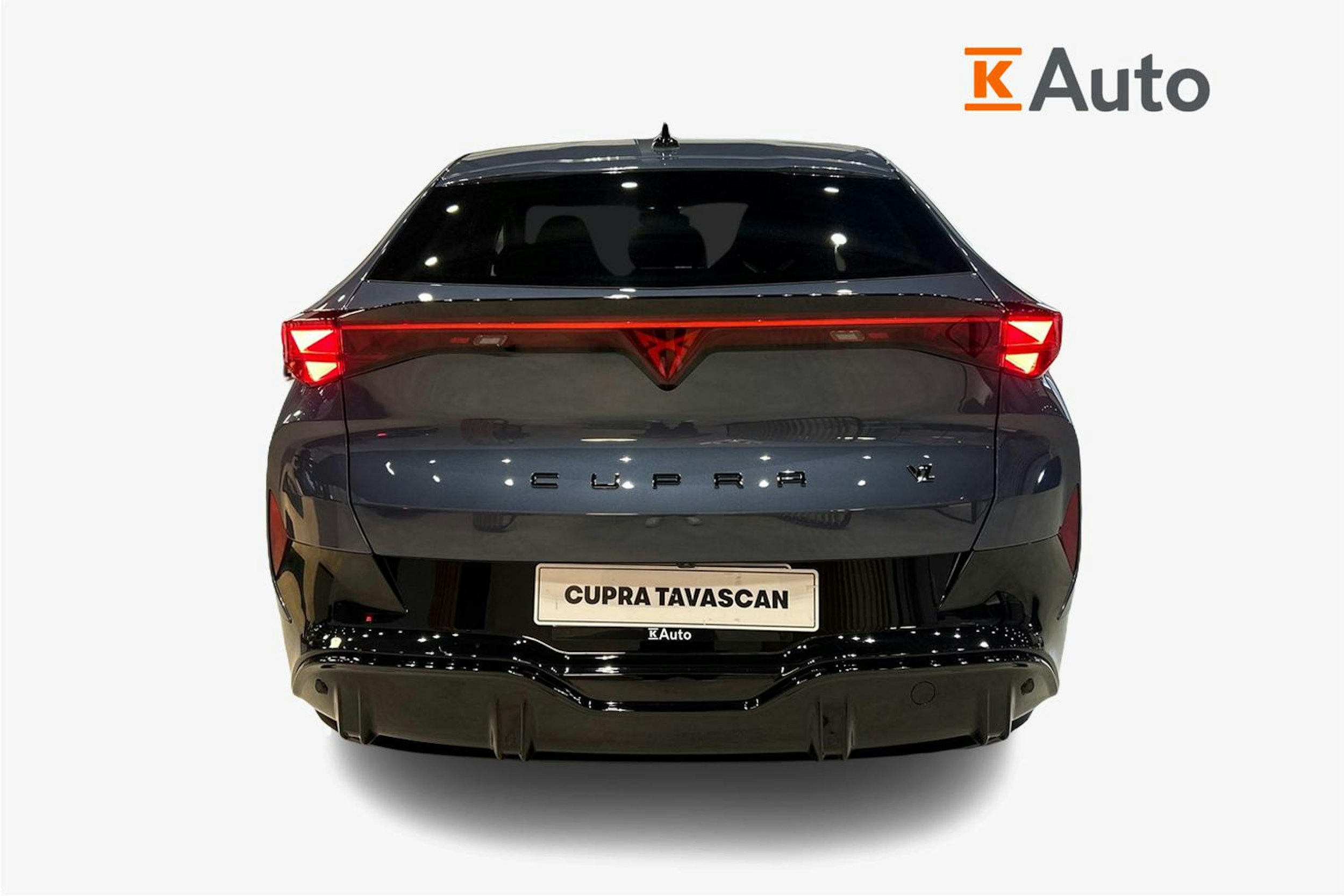 sininen CUPRA Tavascan 2025 kuva 3.
