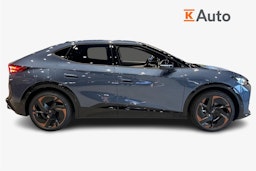 sininen CUPRA Tavascan 2025 kuva 5.