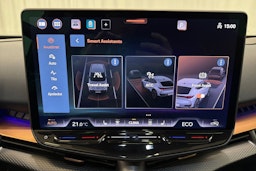 sininen CUPRA Tavascan 2026 kuva 27.