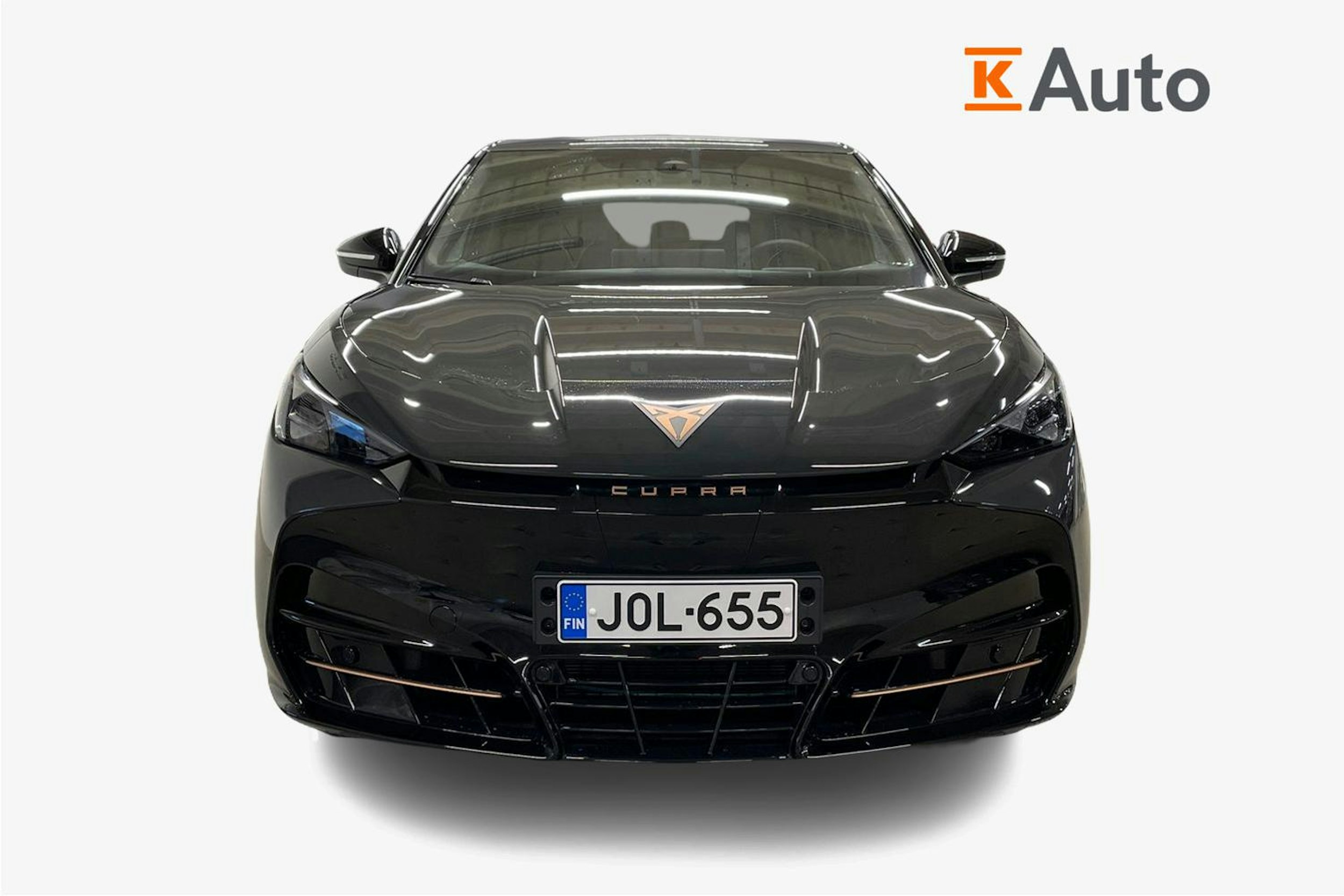 harmaa CUPRA Tavascan 2026 kuva 5.