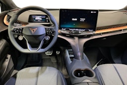 harmaa CUPRA Tavascan 2026 kuva 9.