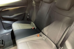 harmaa CUPRA Tavascan 2026 kuva 10.