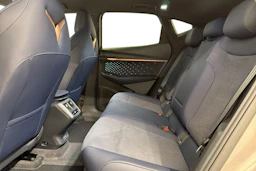 ruskea (beige) CUPRA Tavascan 2026 kuva 8.