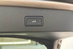 ruskea (beige) CUPRA Tavascan 2026 kuva 17.