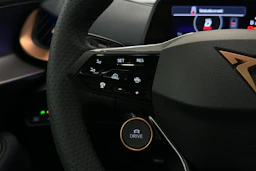 ruskea (beige) CUPRA Tavascan 2026 kuva 20.