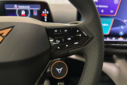 ruskea (beige) CUPRA Tavascan 2026 kuva 21.