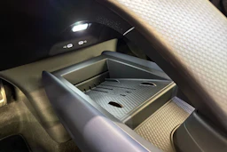 ruskea (beige) CUPRA Tavascan 2026 kuva 28.