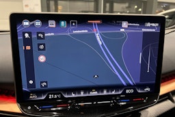 harmaa CUPRA Tavascan 2026 kuva 17.