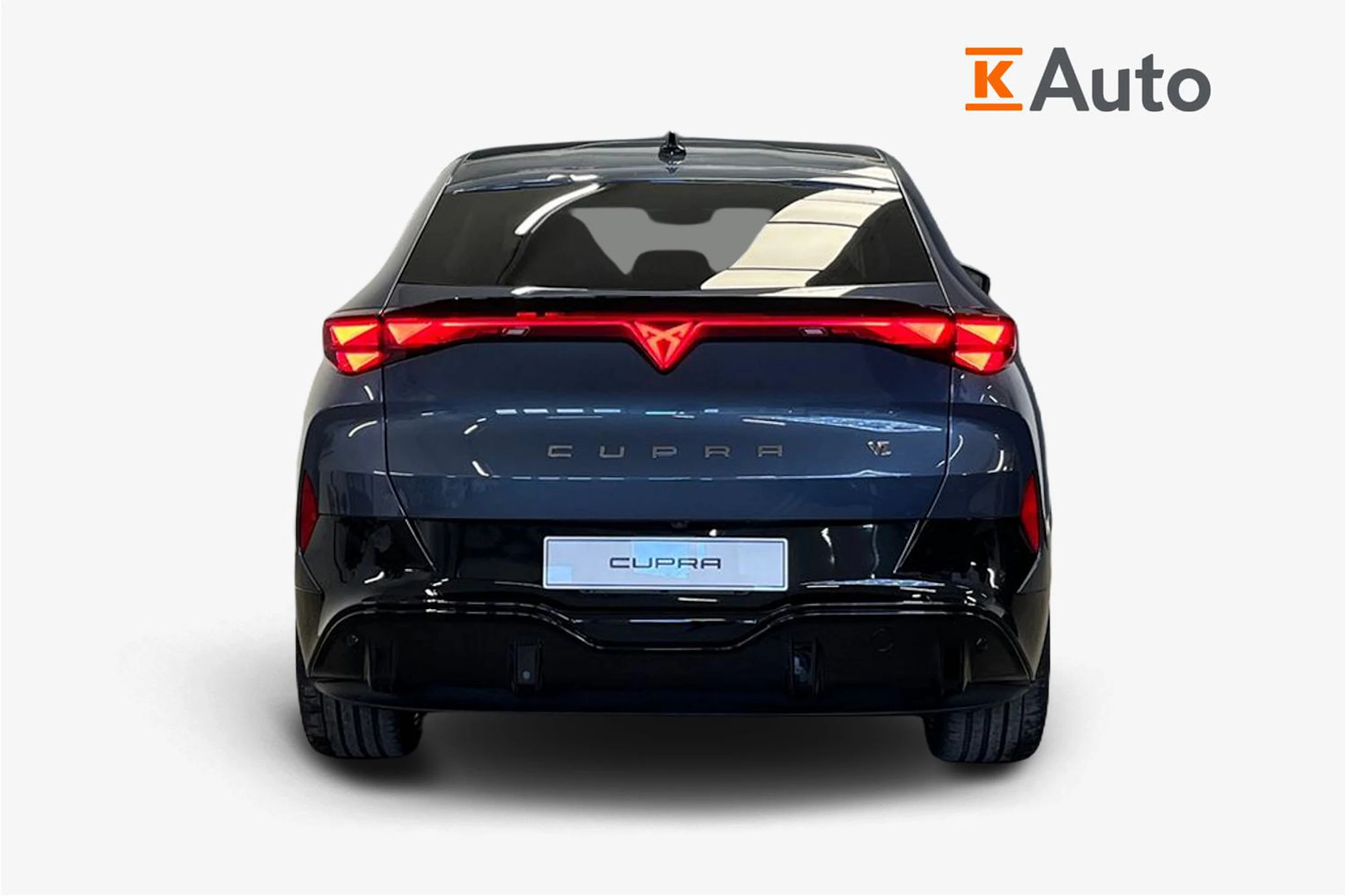 sininen CUPRA Tavascan 2026 kuva 3.