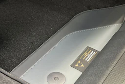 met. ruskea (beige) CUPRA Tavascan 2026 kuva 19.