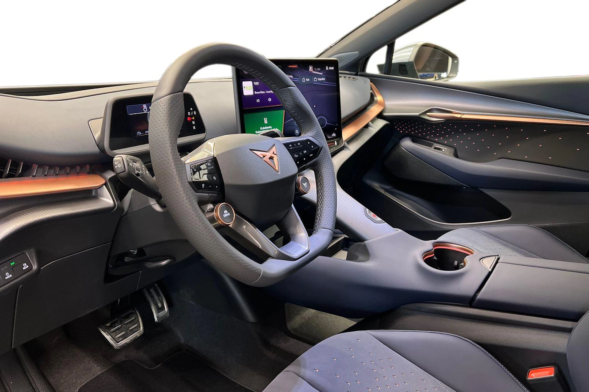 met. ruskea (beige) CUPRA Tavascan 2026 kuva 6.