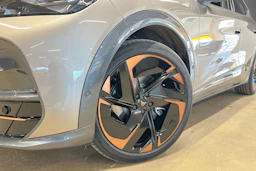 met. ruskea (beige) CUPRA Tavascan 2026 kuva 10.