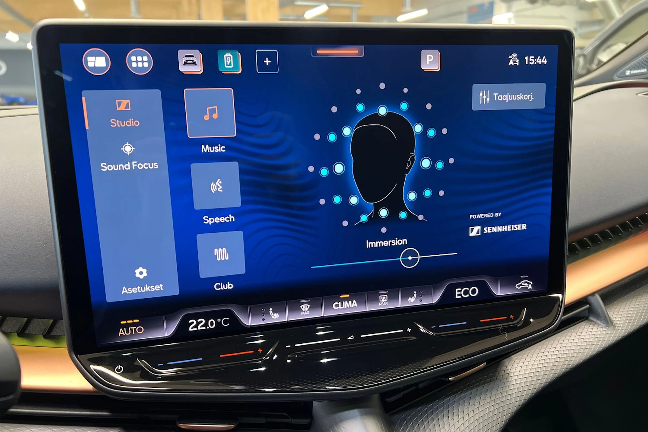 met. ruskea (beige) CUPRA Tavascan 2026 kuva 13.