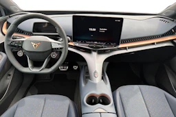 harmaa CUPRA Tavascan 2026 kuva 7.