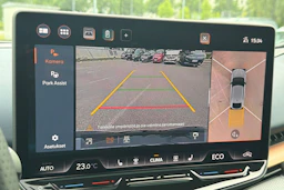 harmaa CUPRA Tavascan 2026 kuva 16.
