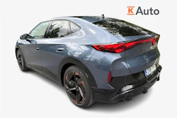 sininen CUPRA Tavascan 2026 kuva 2.
