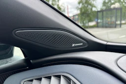 sininen CUPRA Tavascan 2026 kuva 13.
