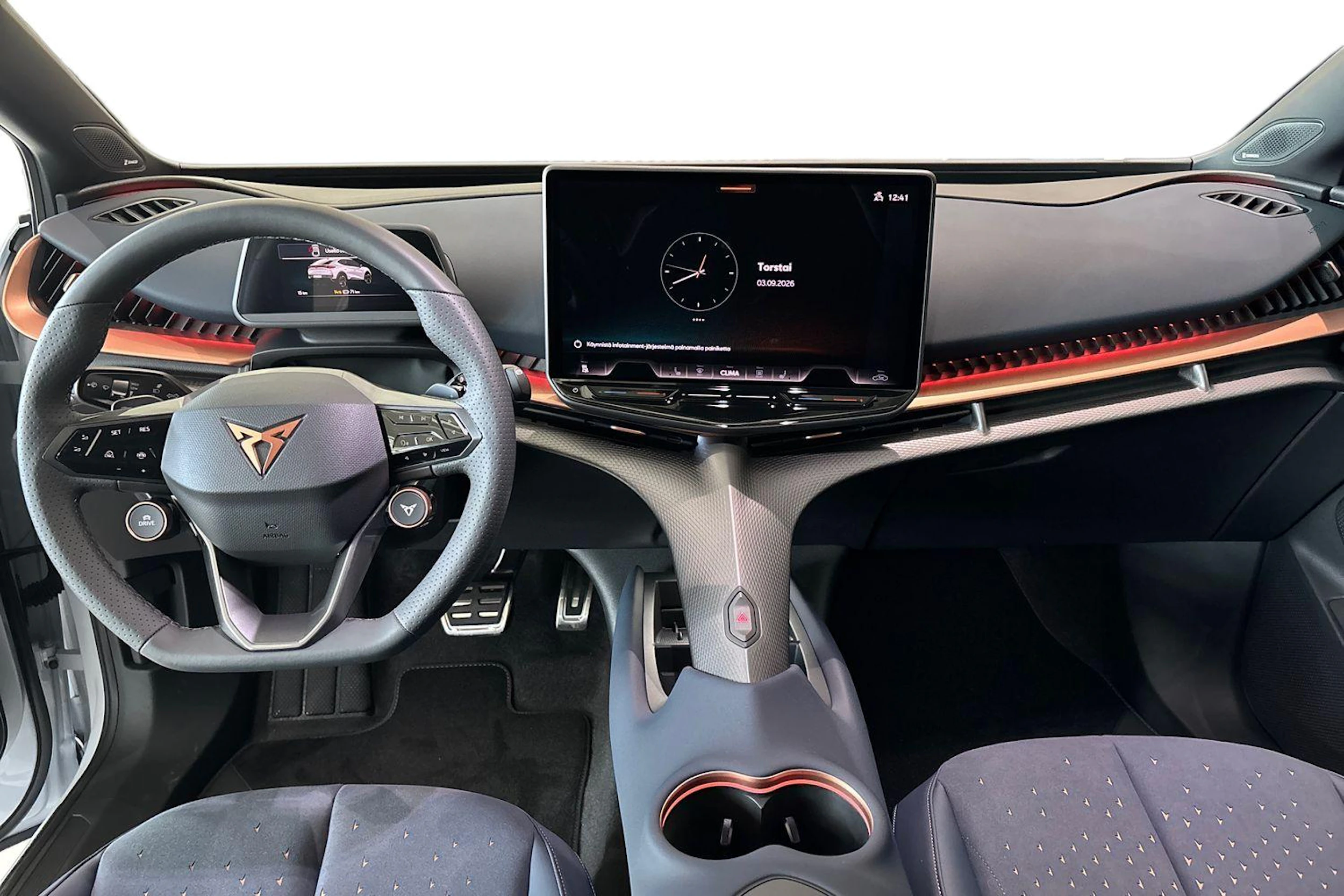 harmaa CUPRA Tavascan 2026 kuva 7.