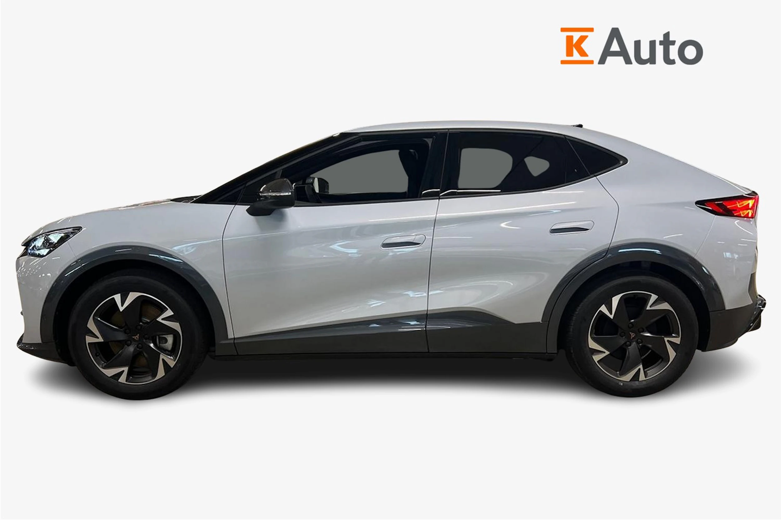 met. harmaa CUPRA Tavascan 2026 kuva 5.