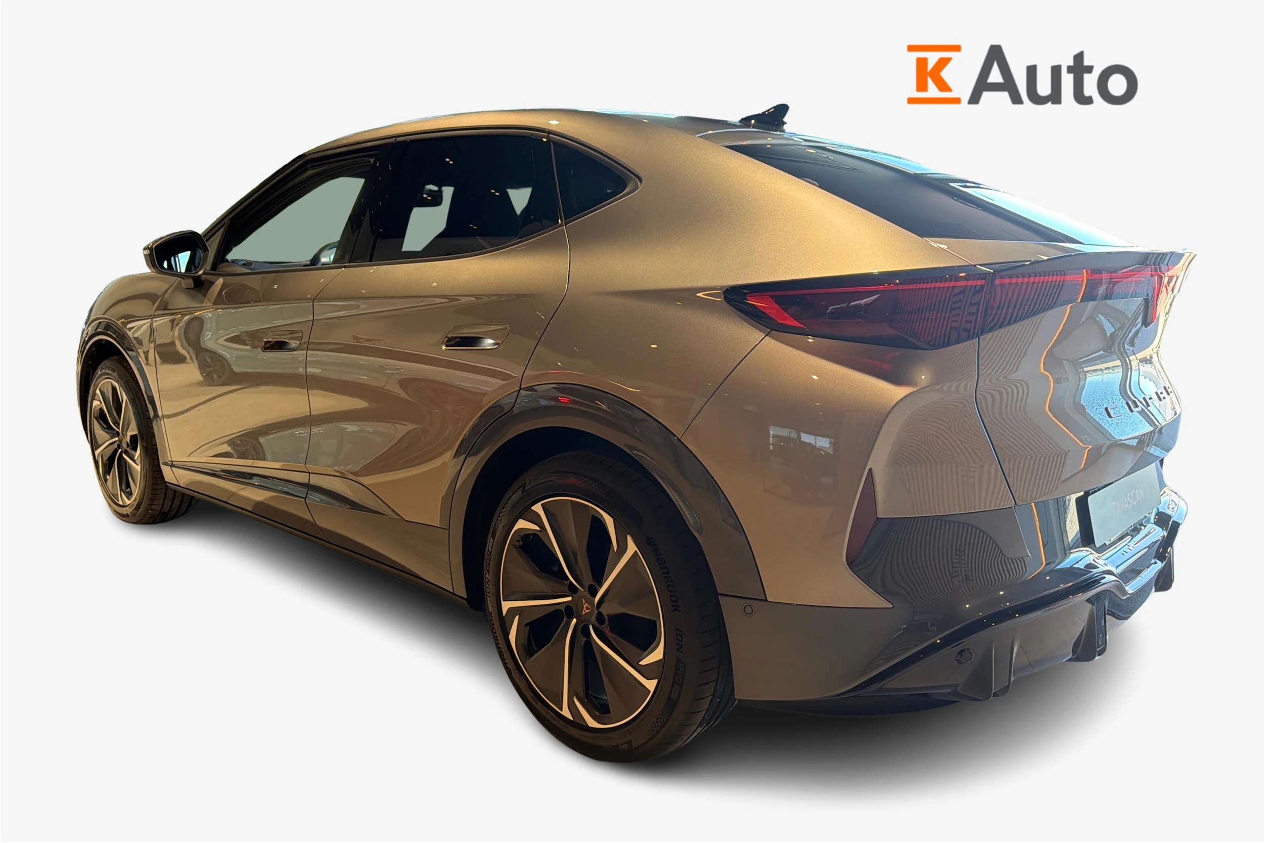 ruskea (beige) CUPRA Tavascan 2026 kuva 2.