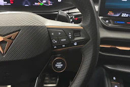 harmaa CUPRA Terramar 2025 kuva 13.