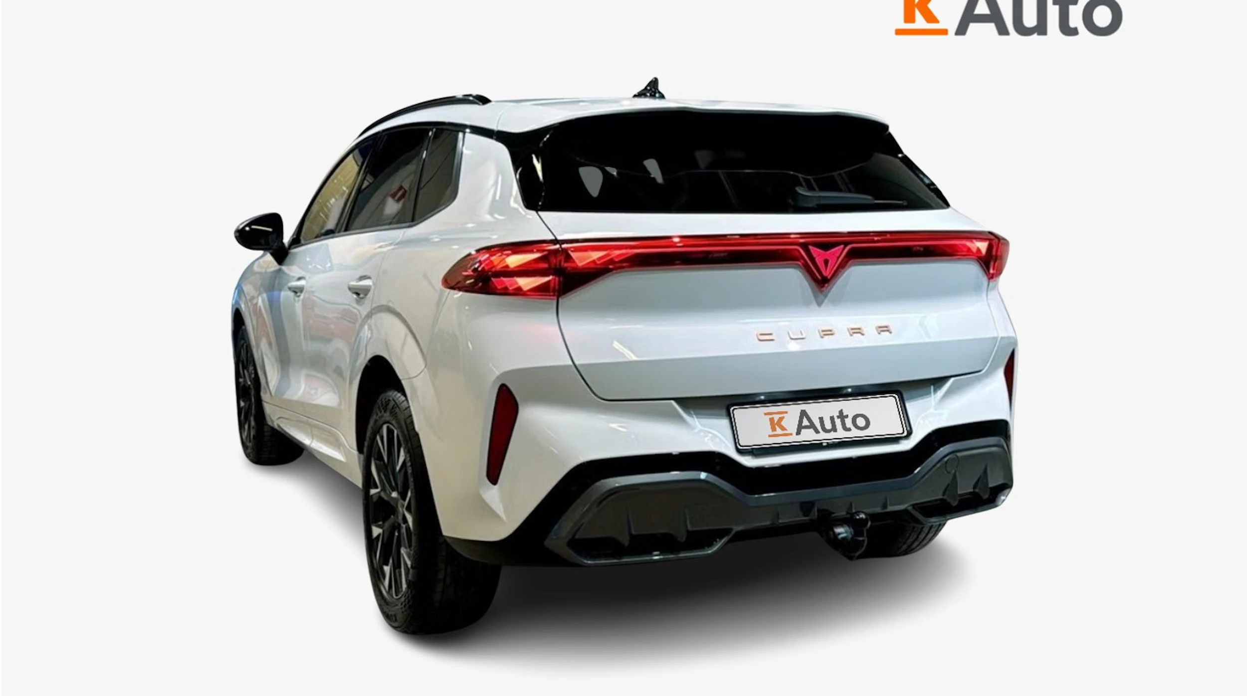 valkoinen CUPRA Terramar 2025 kuva 2.