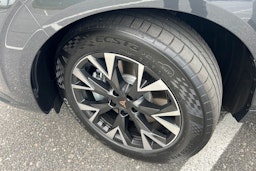 harmaa CUPRA Terramar 2025 kuva 10.