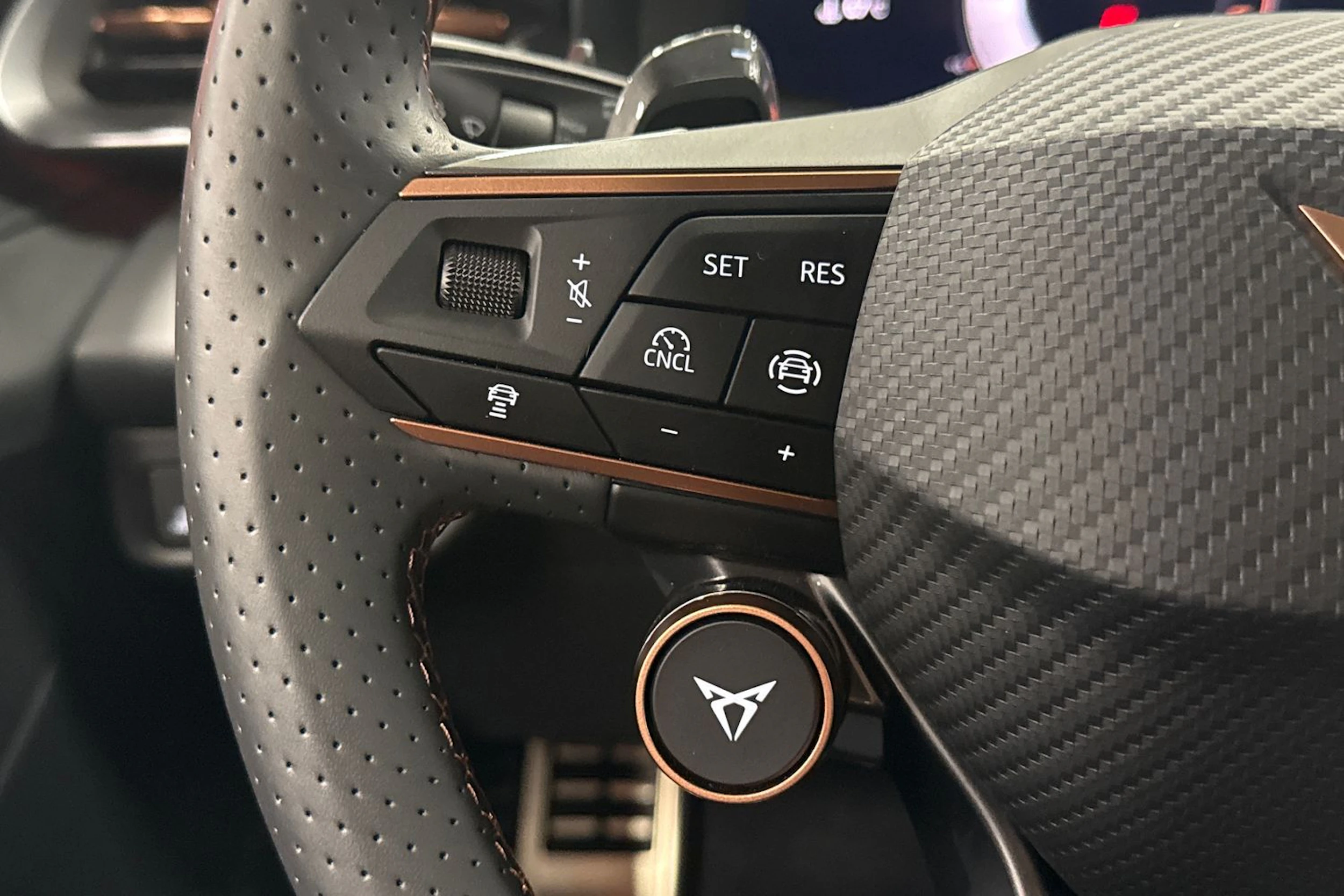 sininen CUPRA Terramar 2026 kuva 11.