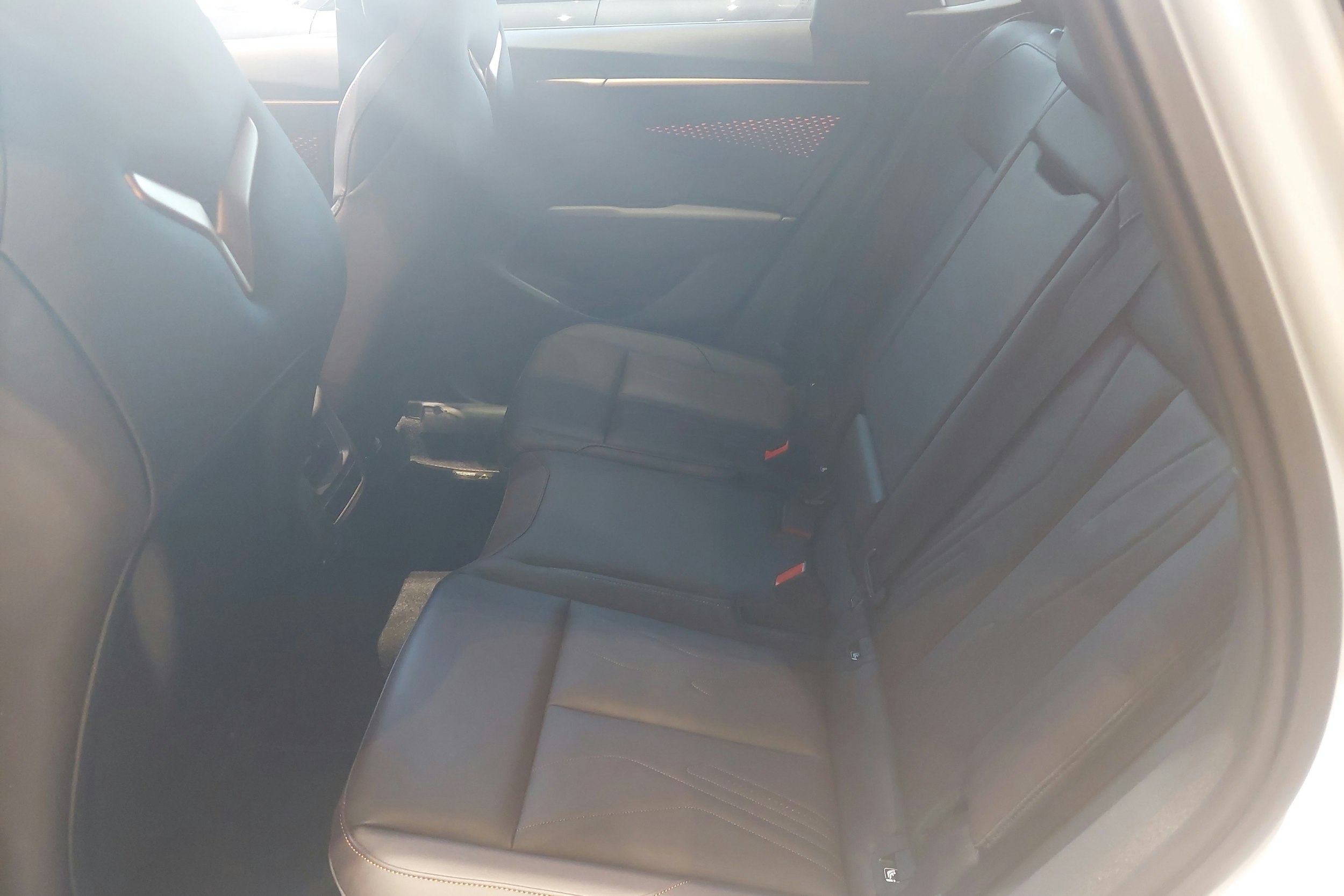 met. Valkoinen CUPRA Terramar 2025 kuva 8.